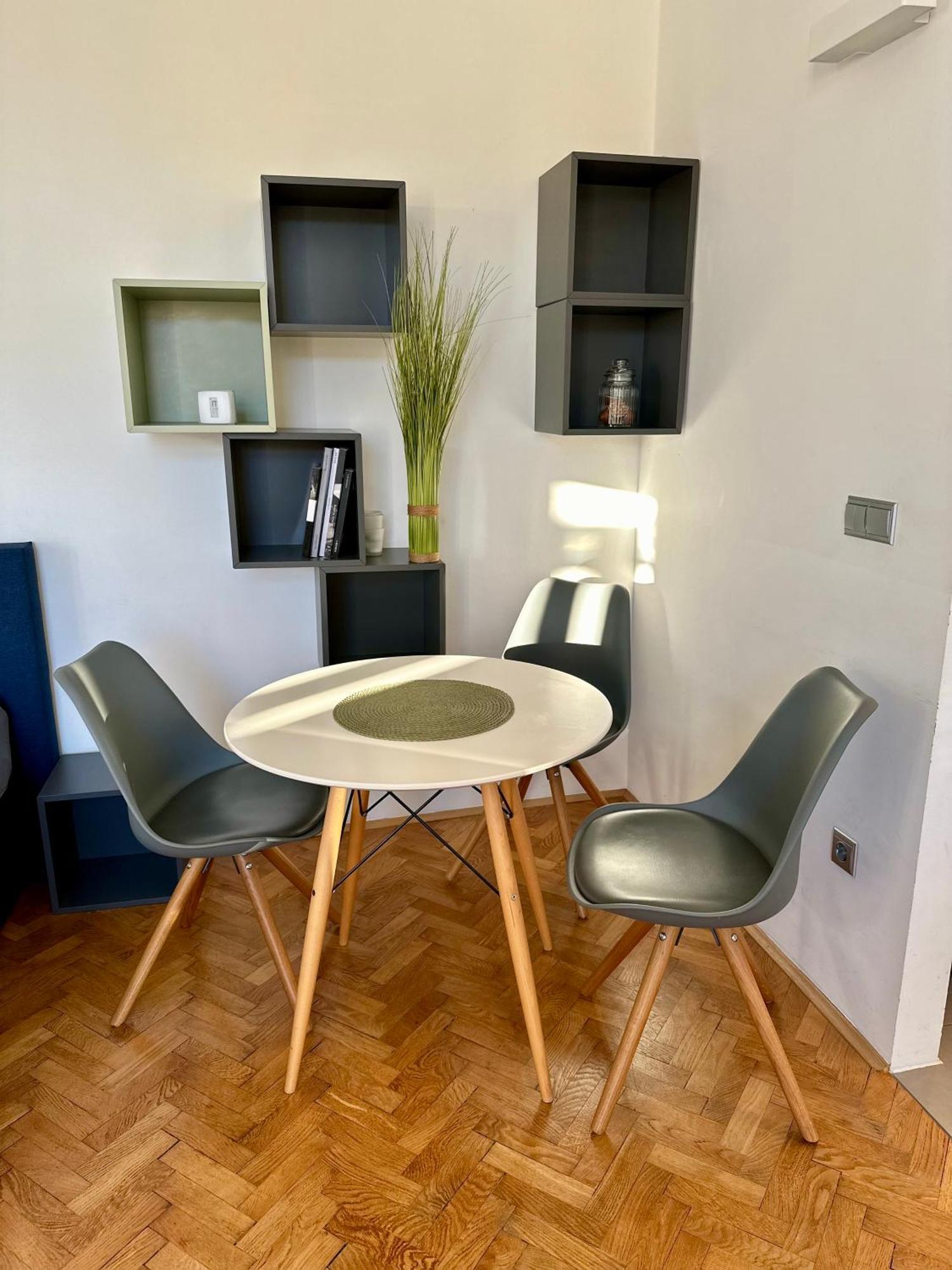 מריבור Modern Studio In The Heart Of The City מראה חיצוני תמונה